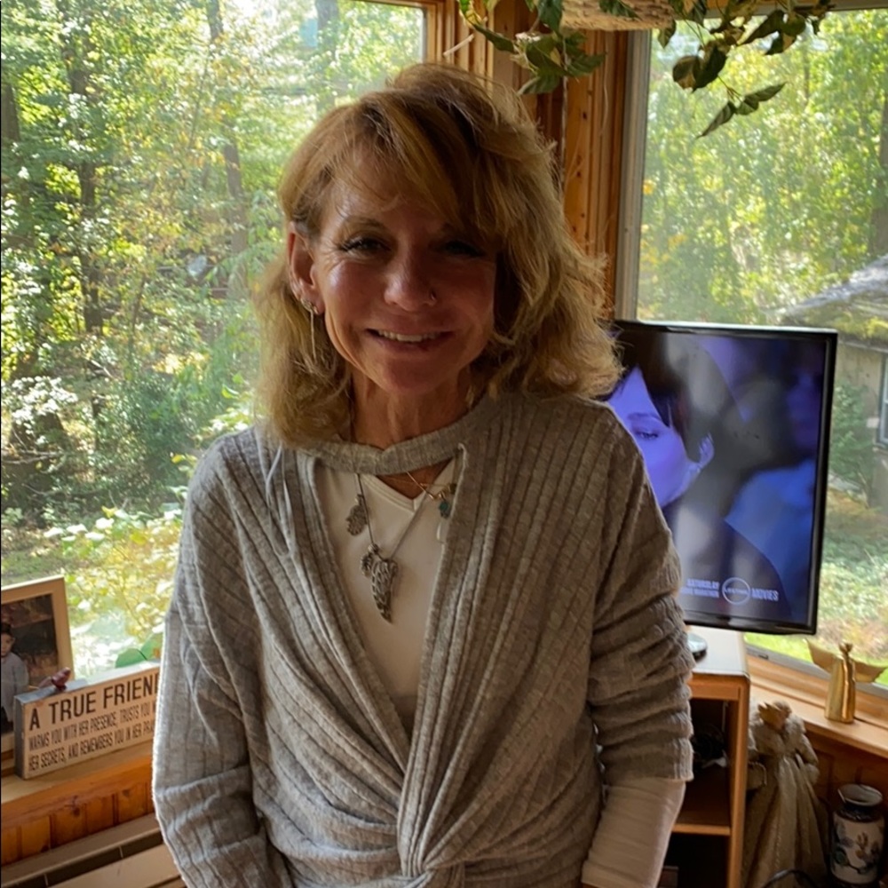 Meet your Posher, Beth